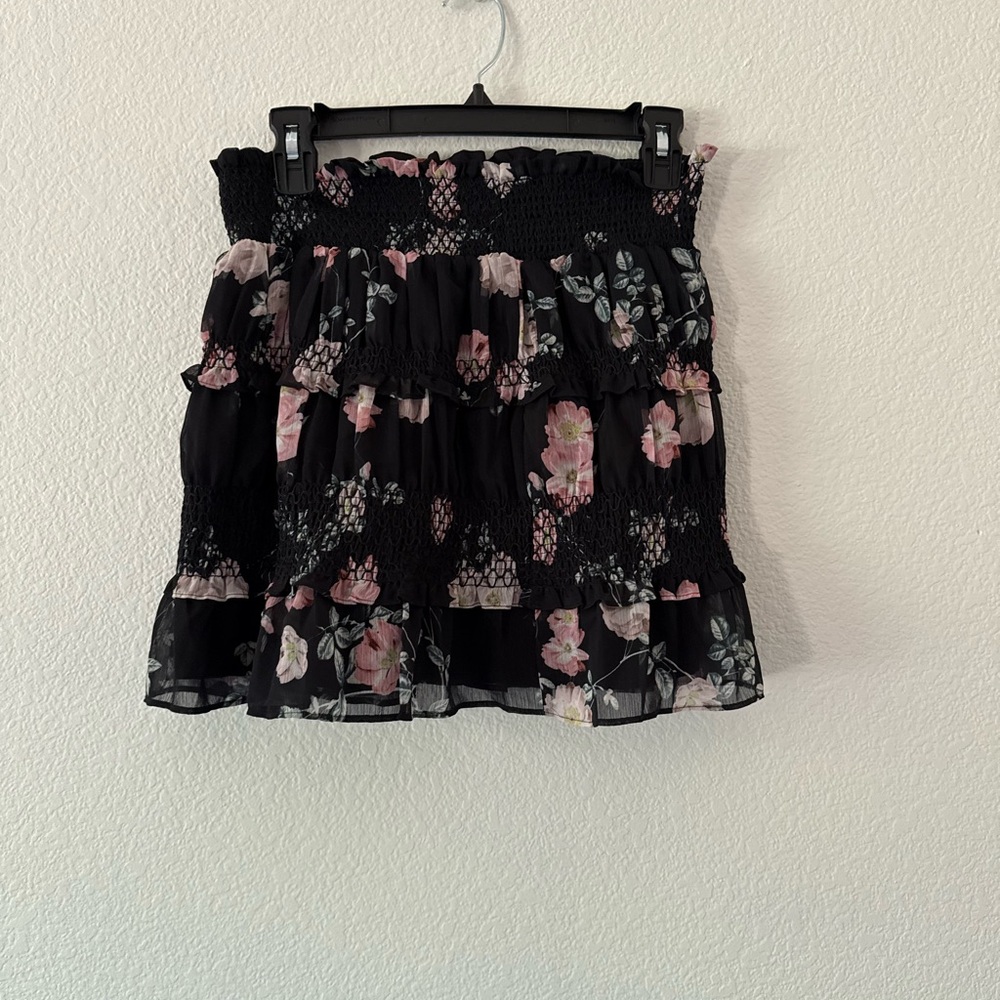 Planet Blue Black Floral Skirt